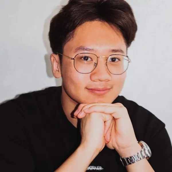 Maxim, Senior SEO Specialist: website audits, XRumer campaigns, link building